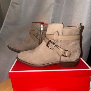 NWT Coach Leoda Nubuck Leather Boots in Slate — Women’s Size 7